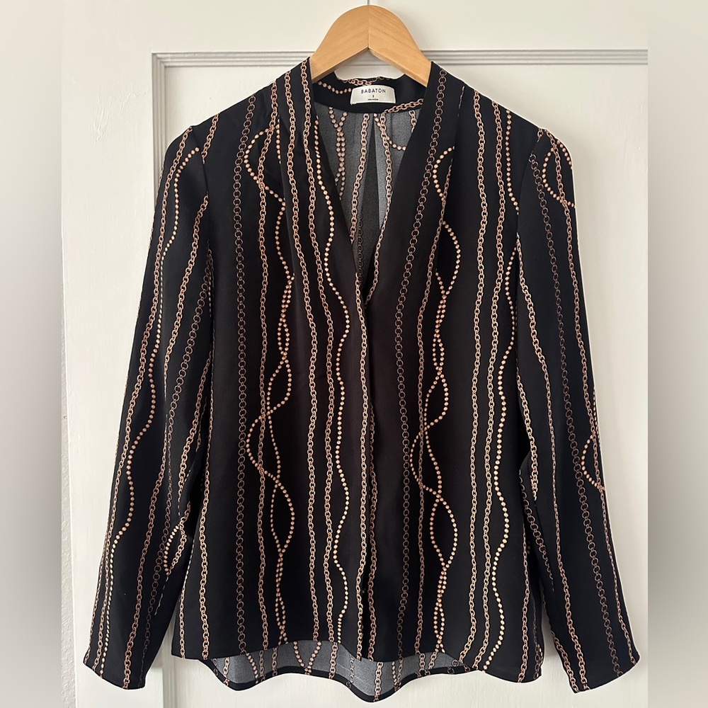 Aritzia Babaton Rose Gold Chain Pattern Button Front Top